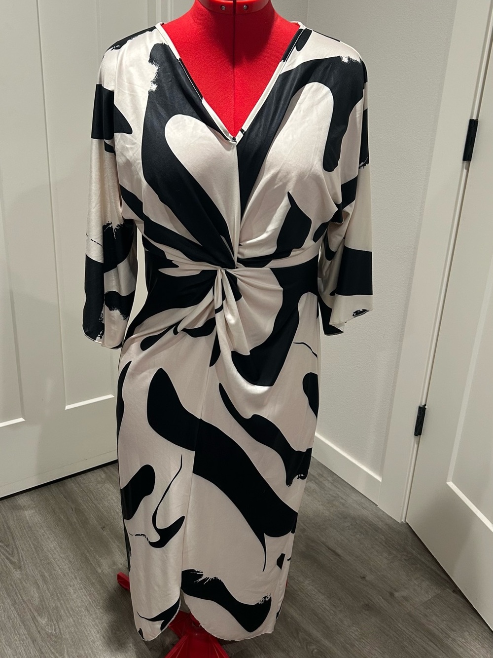 SHEIN Black & Cream Twist-Knot Asymmetrical Midi Dress